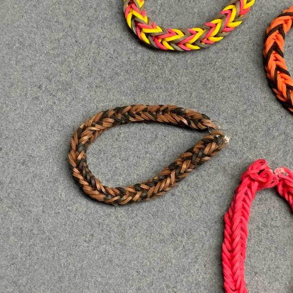 Rubber Friendship Bracelets Lot Of 6 Handmade Multicolor Red Black White Brown - Picture 7 of 8